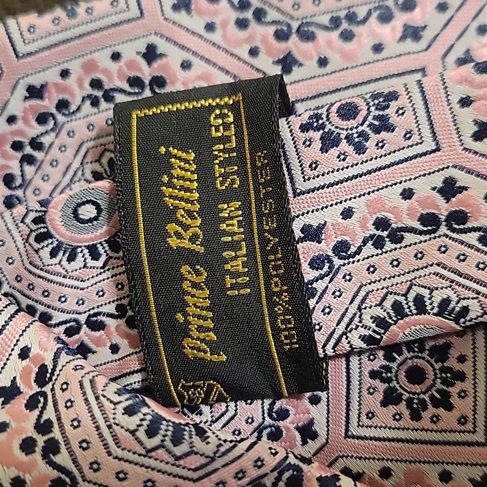 Prince Bellini Italian Styled Sophisticated Pink Geometric Polyester Men's Tie